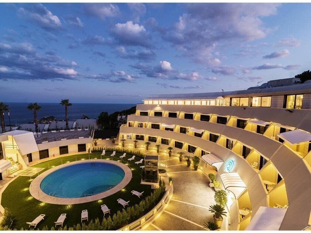 Фото Hotel President Park 4*