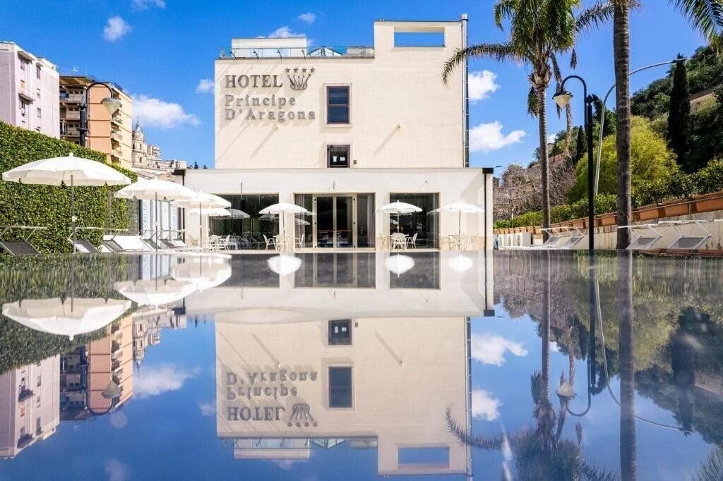Готель Modica Inn Centro 4*