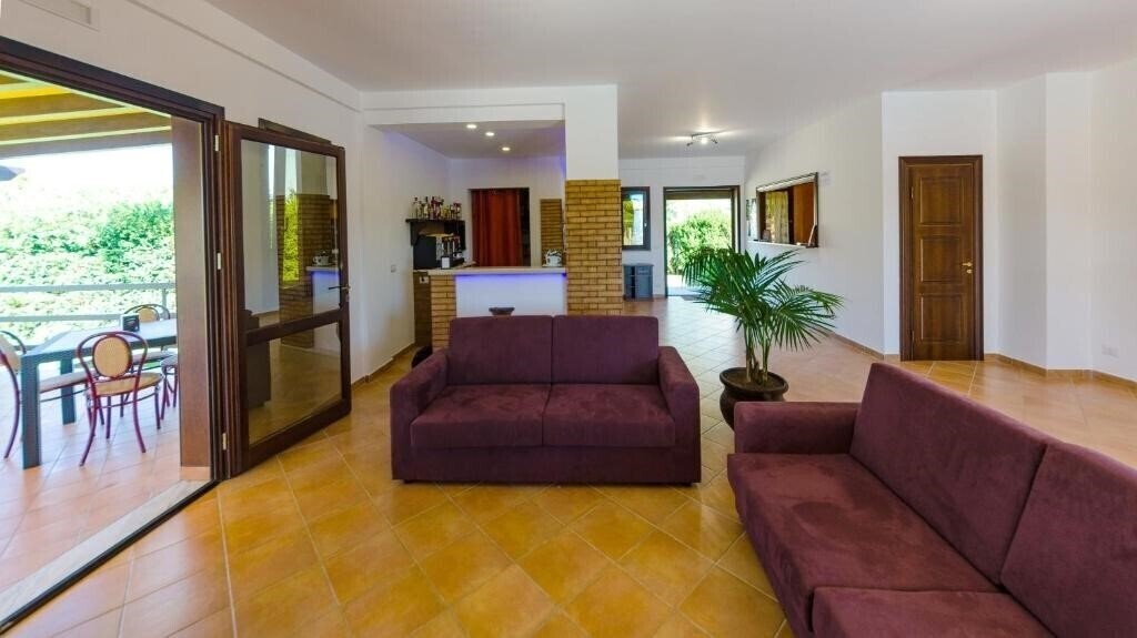 Картинка Residence Hydria Campofelice di Roccella 3*