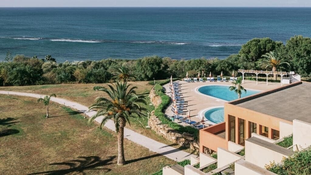 Отель Mclub Cala Regina (Sciacca) 4*