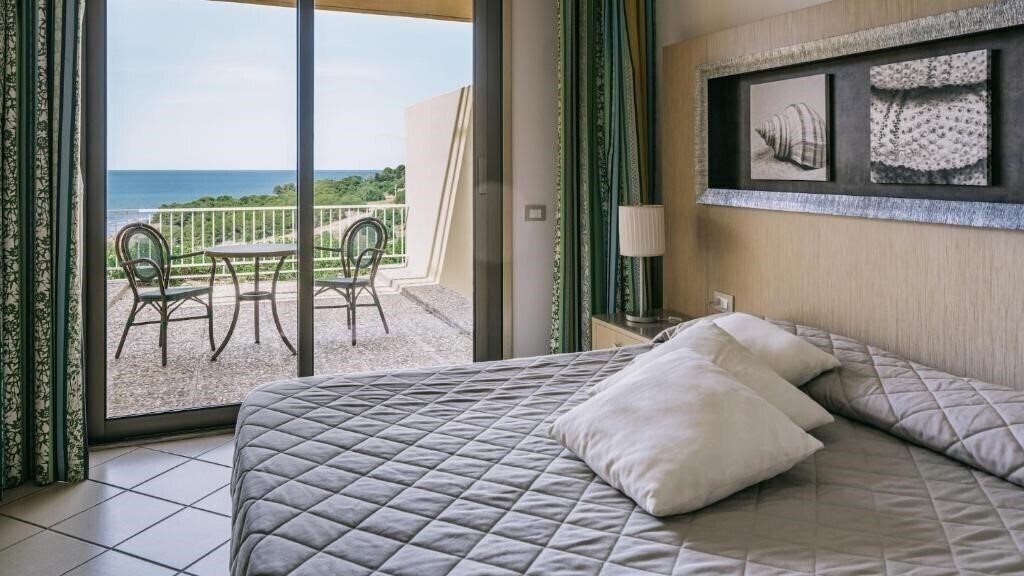 Фото Mclub Cala Regina (Sciacca) 4*