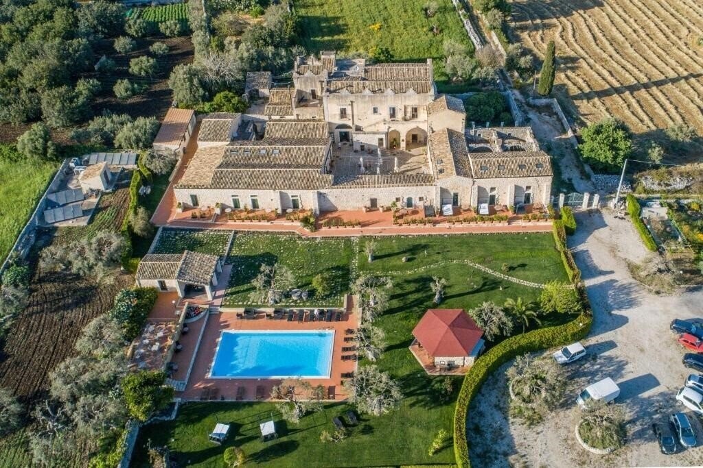 Фотографія Torre Don Virgilio Country Hotel 4*