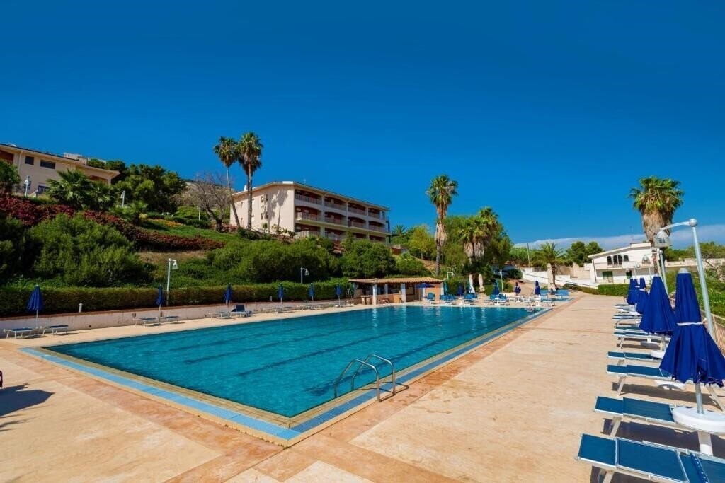 Изображение Aparthotel Isabella 3*