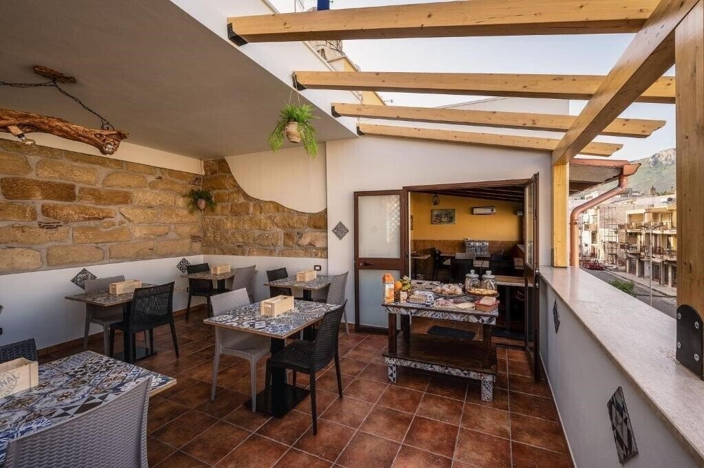Фотографія B&B Le Oasi Terrasini 3*