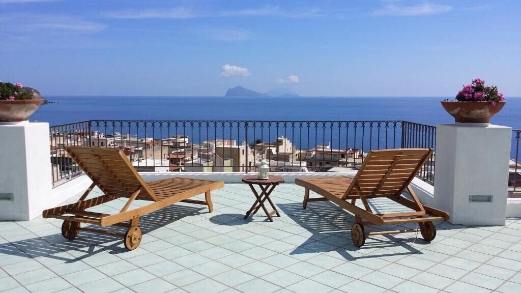 Готель La Zagara Hotel 4*