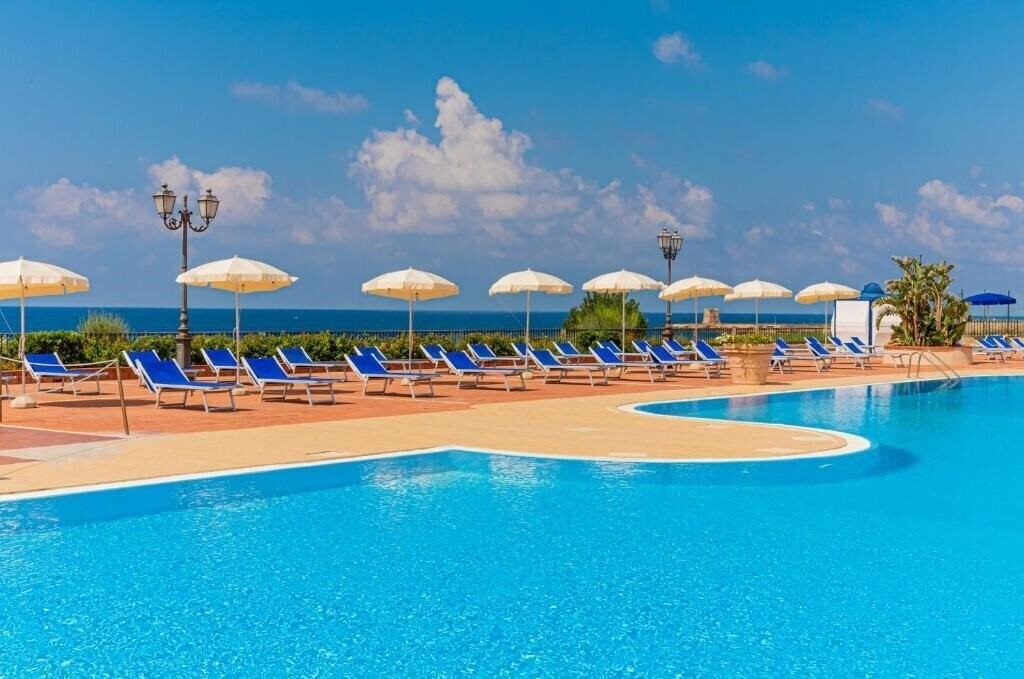 Фото VOI Florio Resort Cinisi 4*
