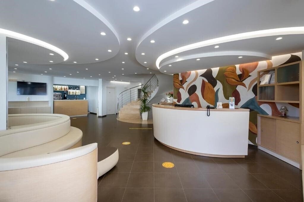 Готель Alaba Hotel 3*