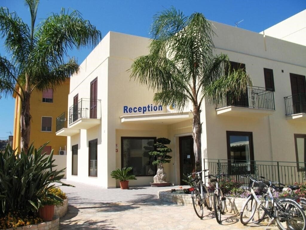 Готель Hotel Sikania San Vito Lo Capo 3*