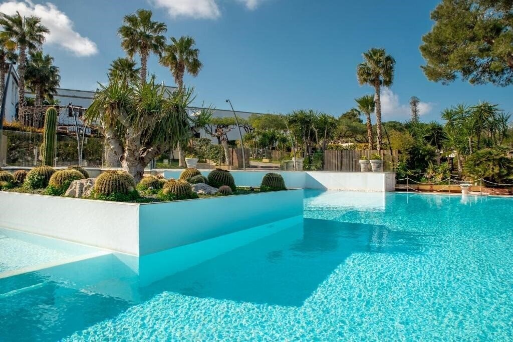 Отель Villa Favorita Hotel & Resort 3*