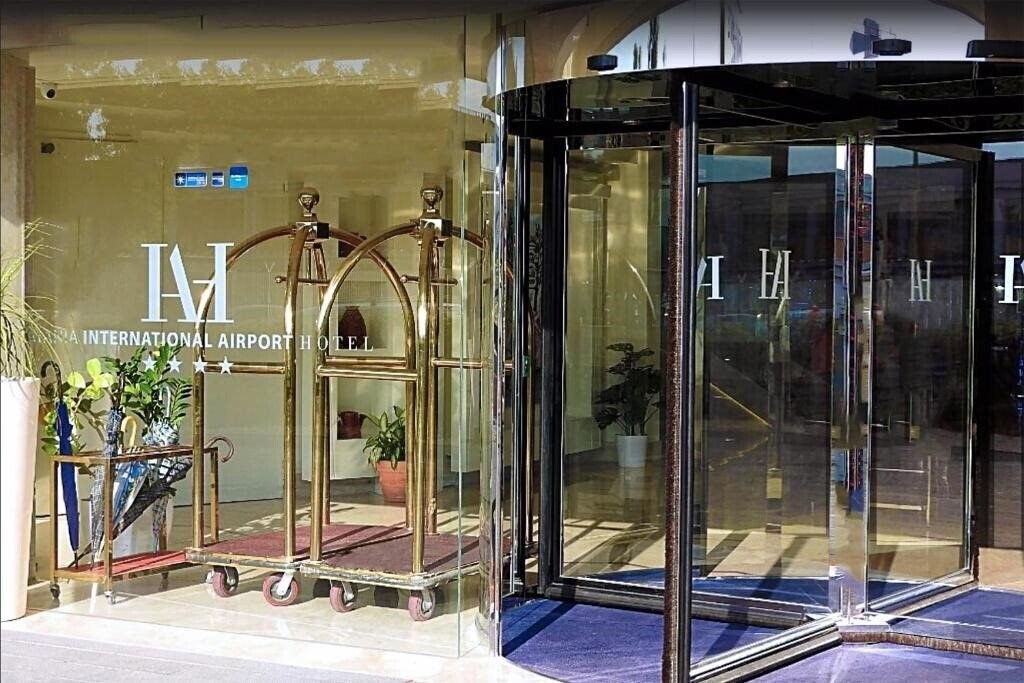 Готель Catania International Airport Hotel 4*