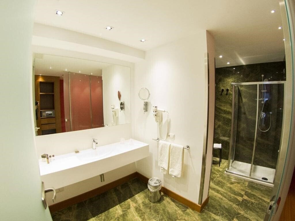 Фотографія Catania International Airport Hotel 4*