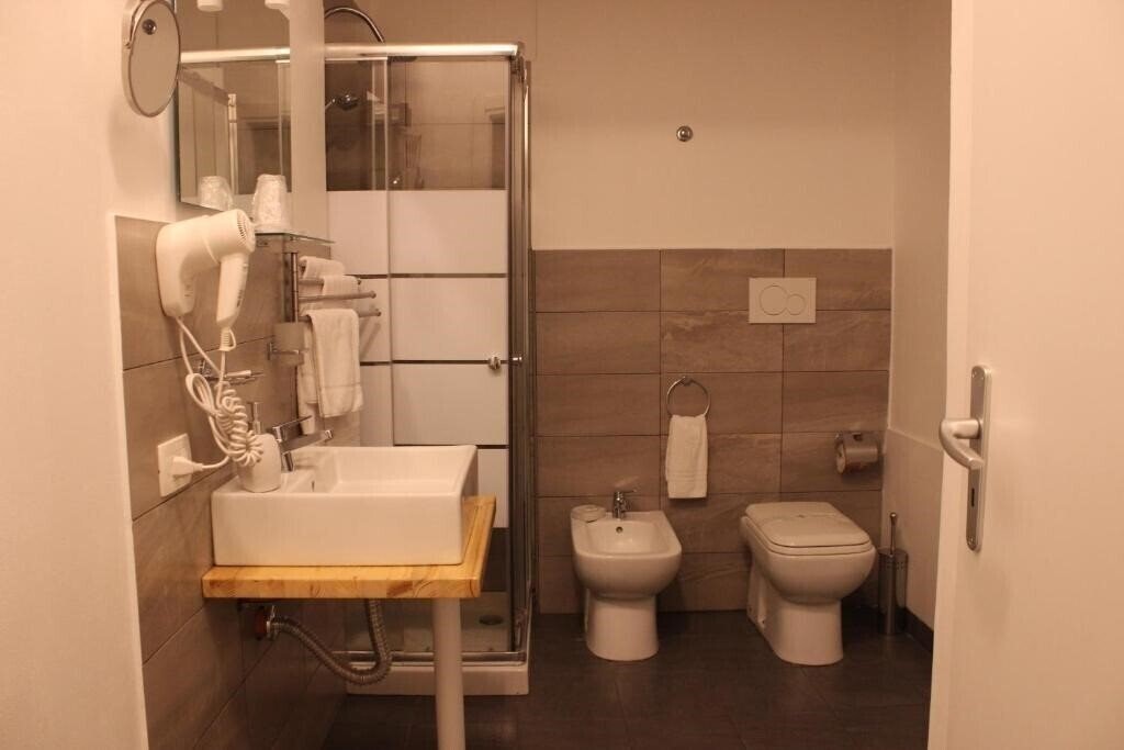 Фото Umberto House Catania 3*