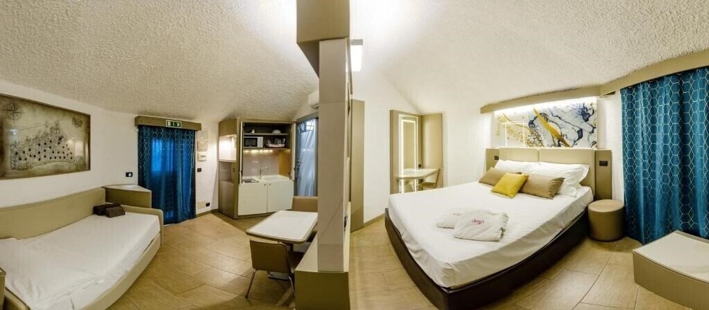 Фото Calanica Resort 4*