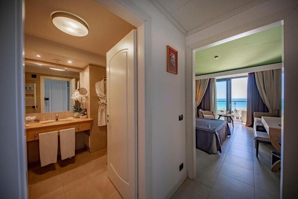 Фотография Cefalu Sea Palace 5*