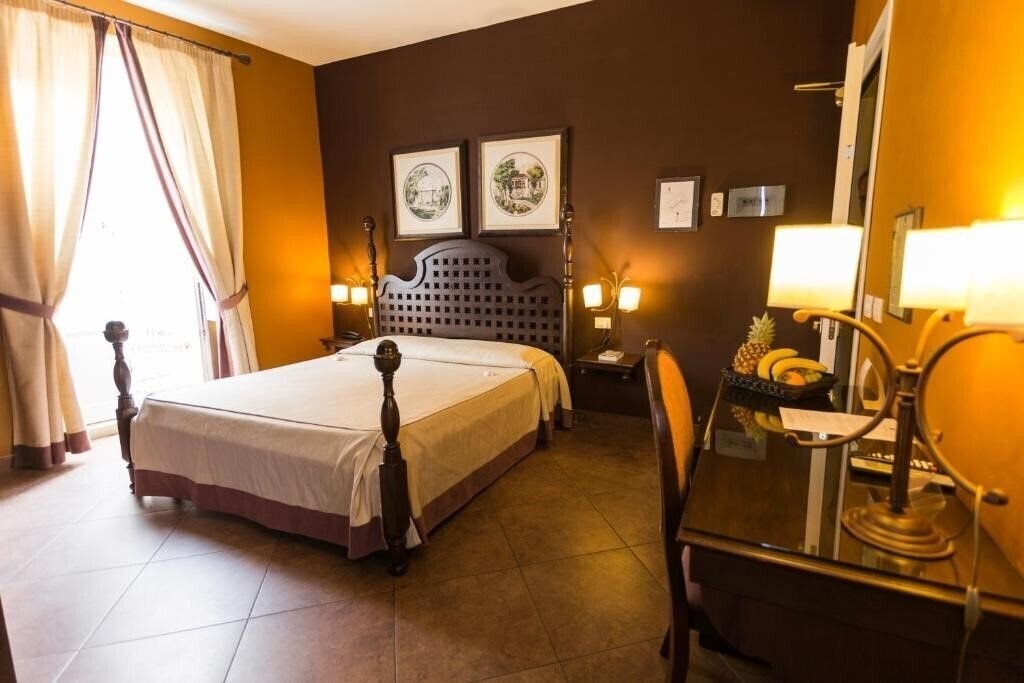 Отель Dei Coloniali Siracusa 3*
