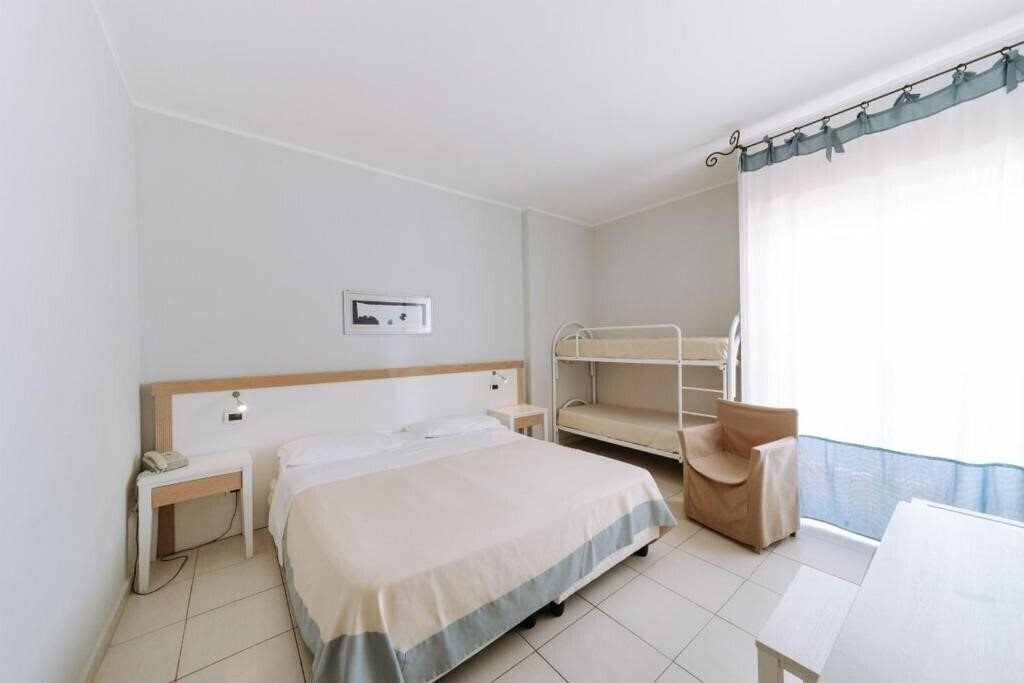 Картинка Nicolaus Club Fontane Bianche 4*