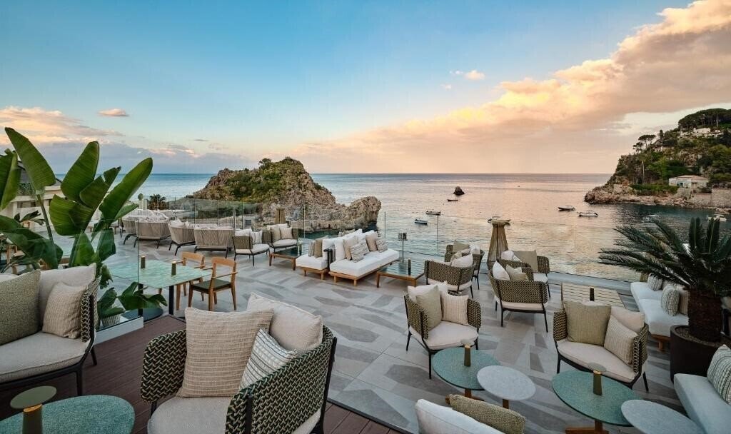 Готель Grand Hotel Mazzaro Sea Palace 5*