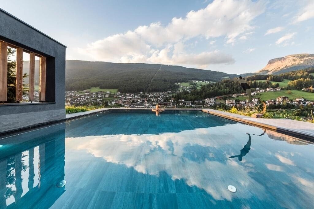 Фотографія Rainell Dolomites Retreat 4*