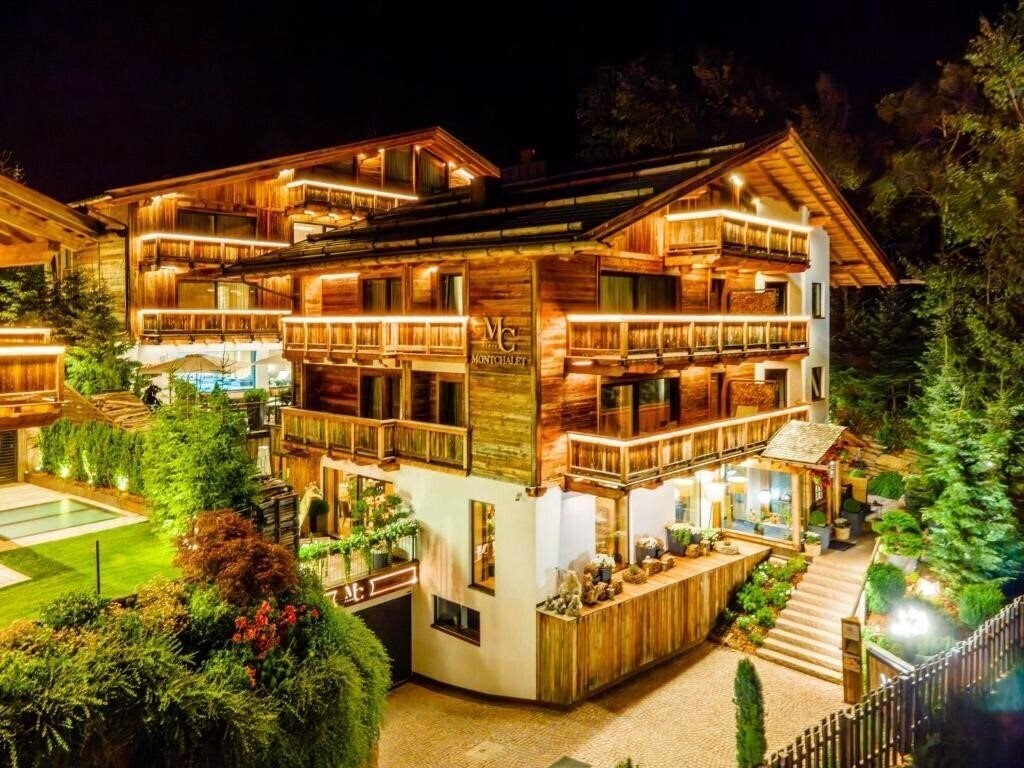 Картинка Hotel Montchalet 5*