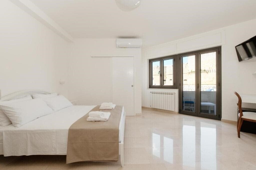 Фото B&B Castello Otranto 3*