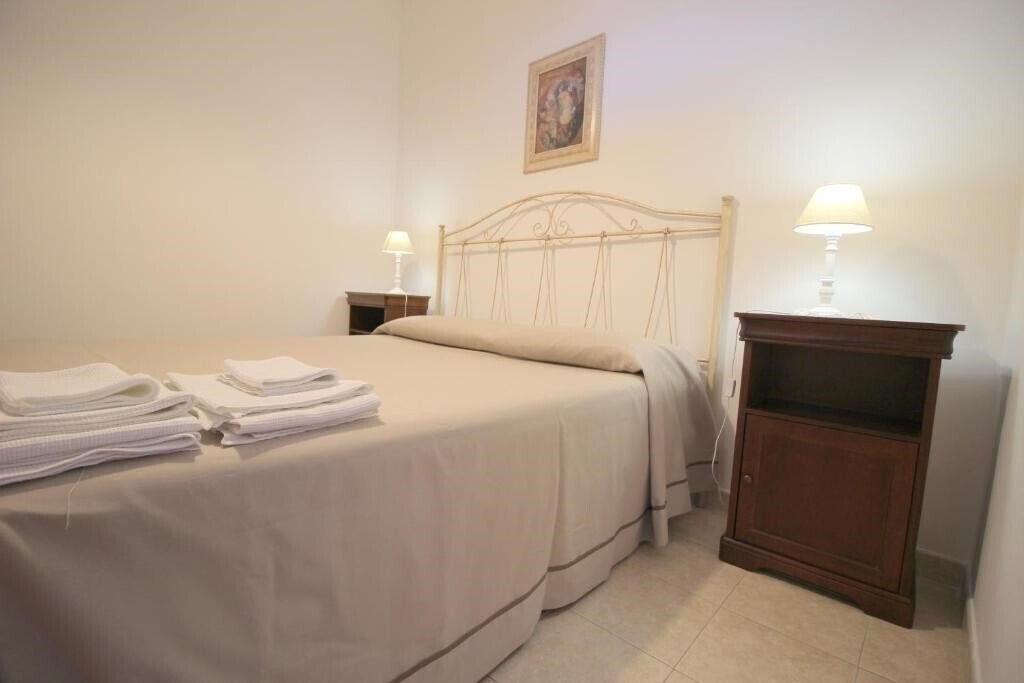 Картинка Home Holiday Salento Monica's House Otranto 3*