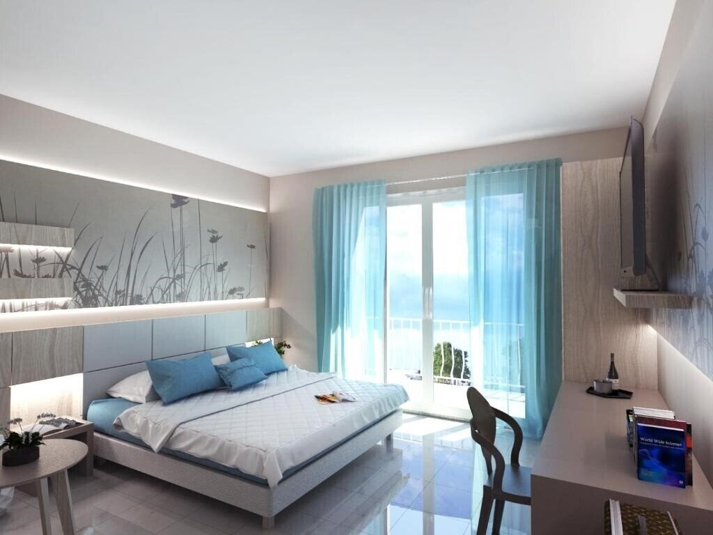 Отель La Terrazza Sul Mare 3*