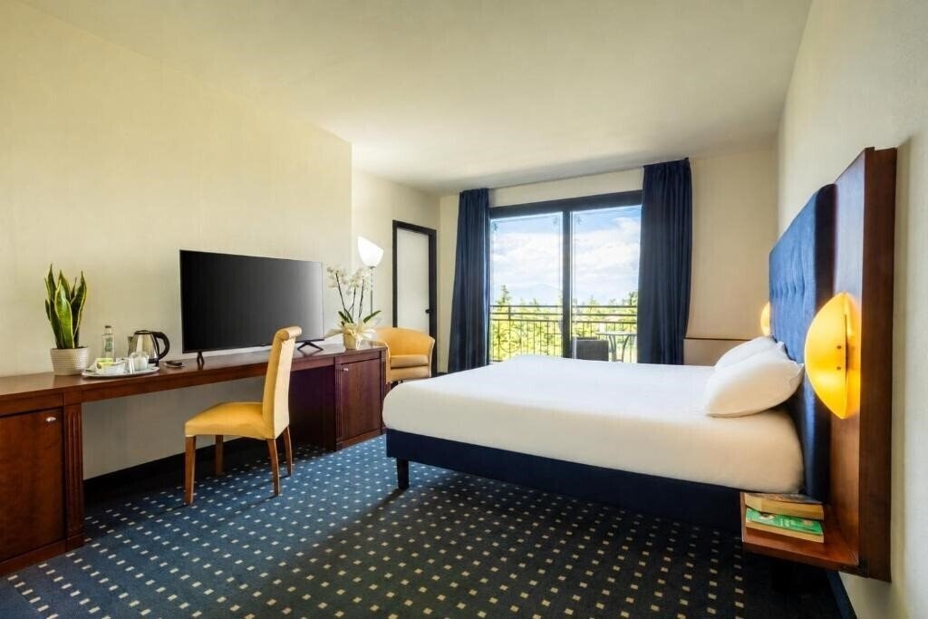 Фото Villa Maria Hotel & Residence (Desenzano) 4*