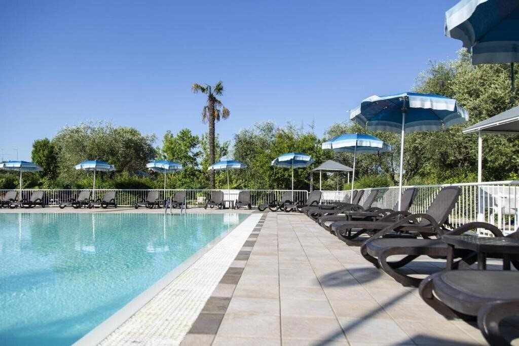 Картинка Villa Maria Hotel & Residence (Desenzano) 4*