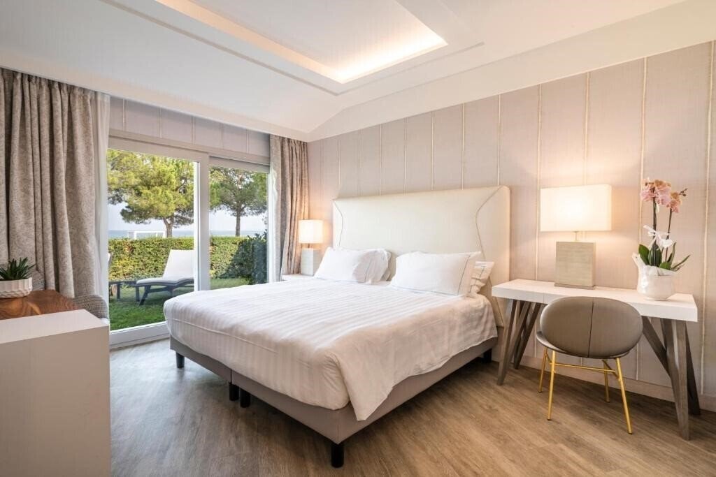 Фото Splendido Bay Luxury SPA Resort 5*