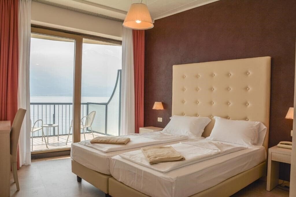 Фото Astor (Limone) 4*