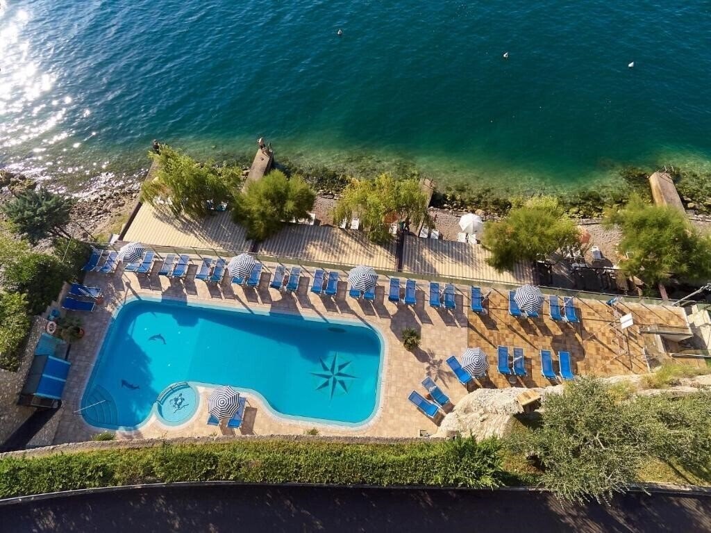 Фотографія Astor (Limone) 4*