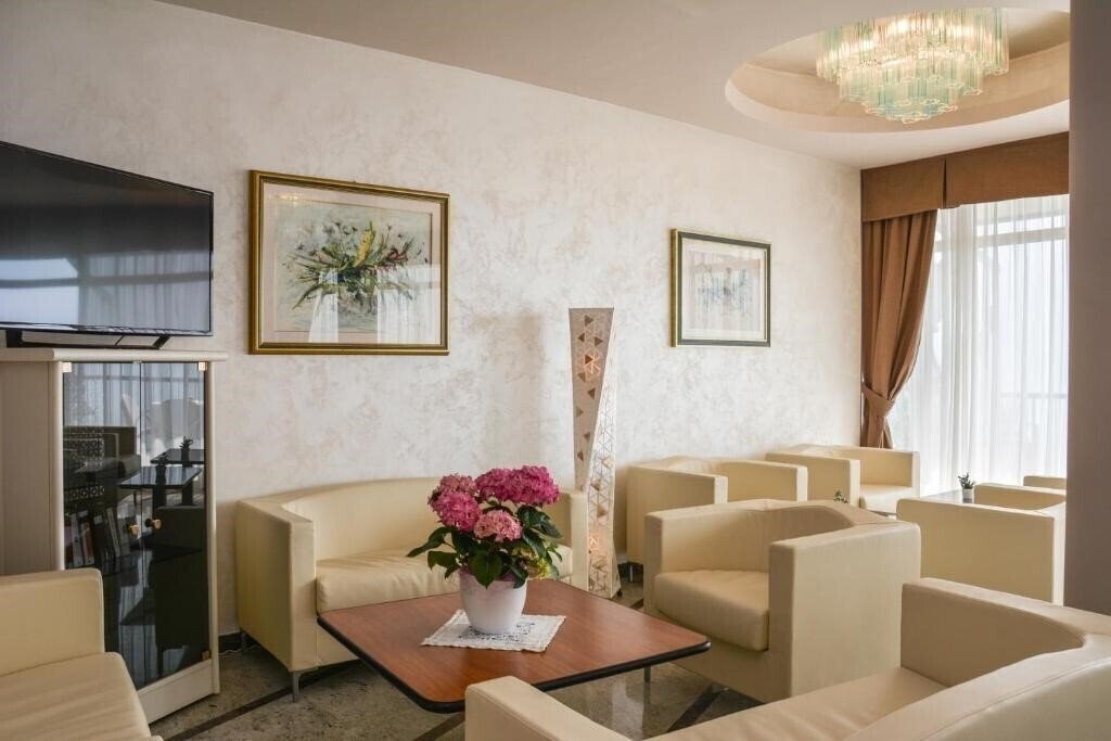 Зображення Astor (Limone) 4*