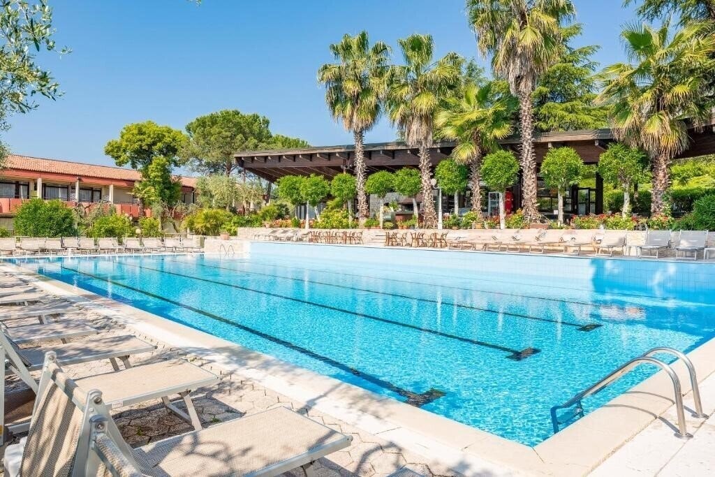 Отель Sport Hotel Olimpo 4*