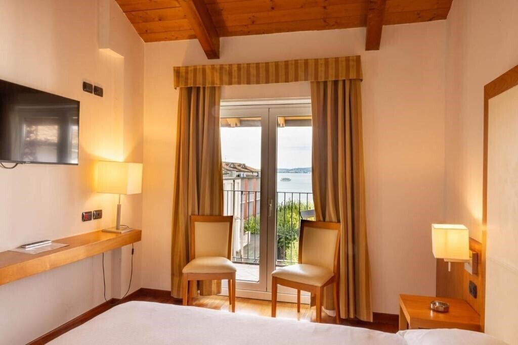 Фотографія Mavino Hotel 3*