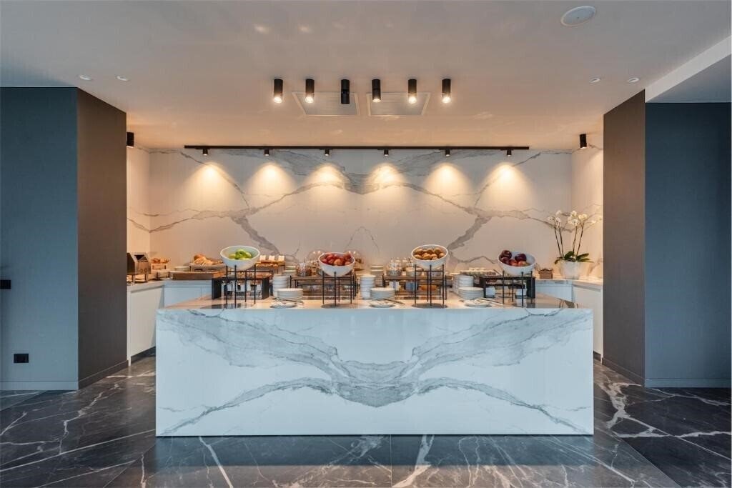 Картинка Eala My Lakeside Dream 5*