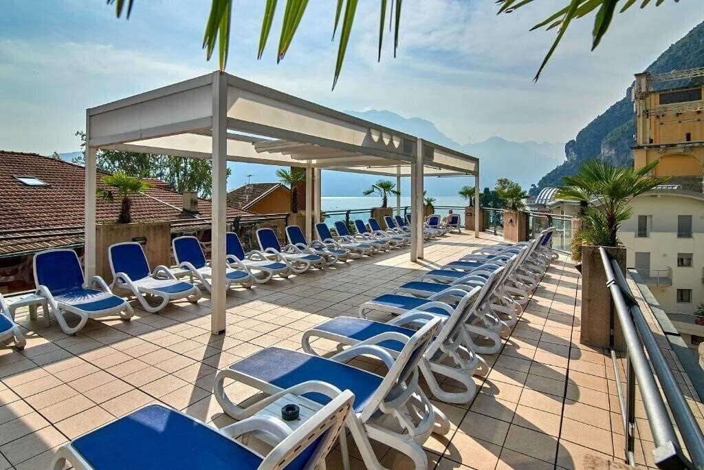 Зображення Hotel Europa - Skypool & Panorama 4*