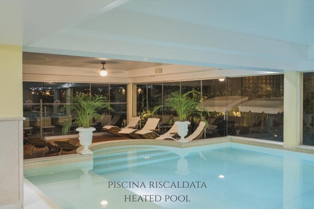 Отель Admiral Hotel Villa Erme 3*