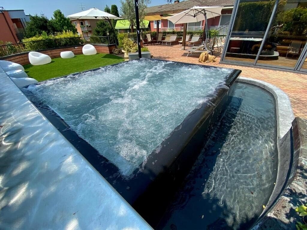Фото Admiral Hotel Villa Erme 3*