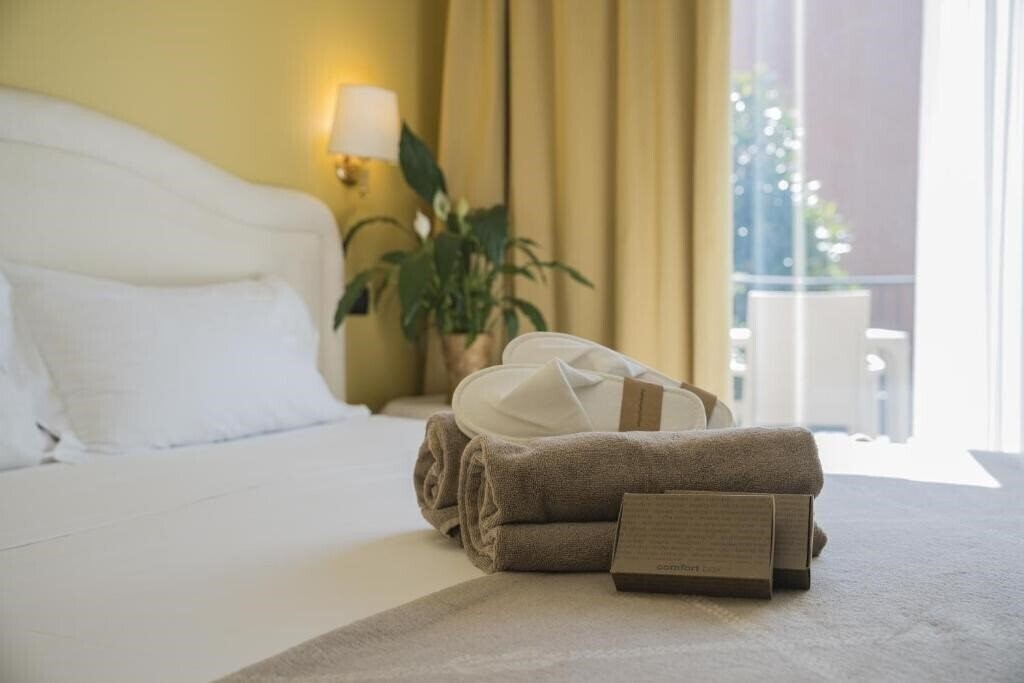 Картинка Admiral Hotel Villa Erme 3*