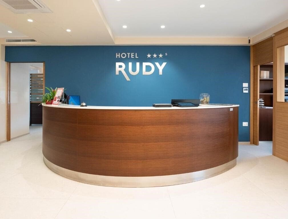 Картинка Rudy 3*
