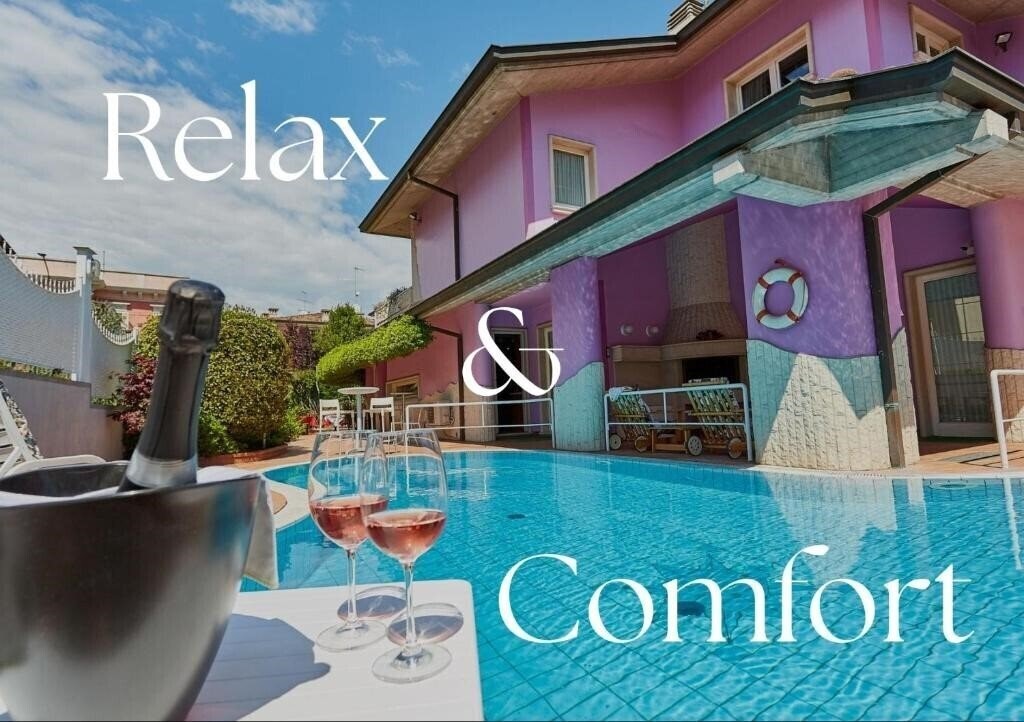 Отель Villa Lilla 3*