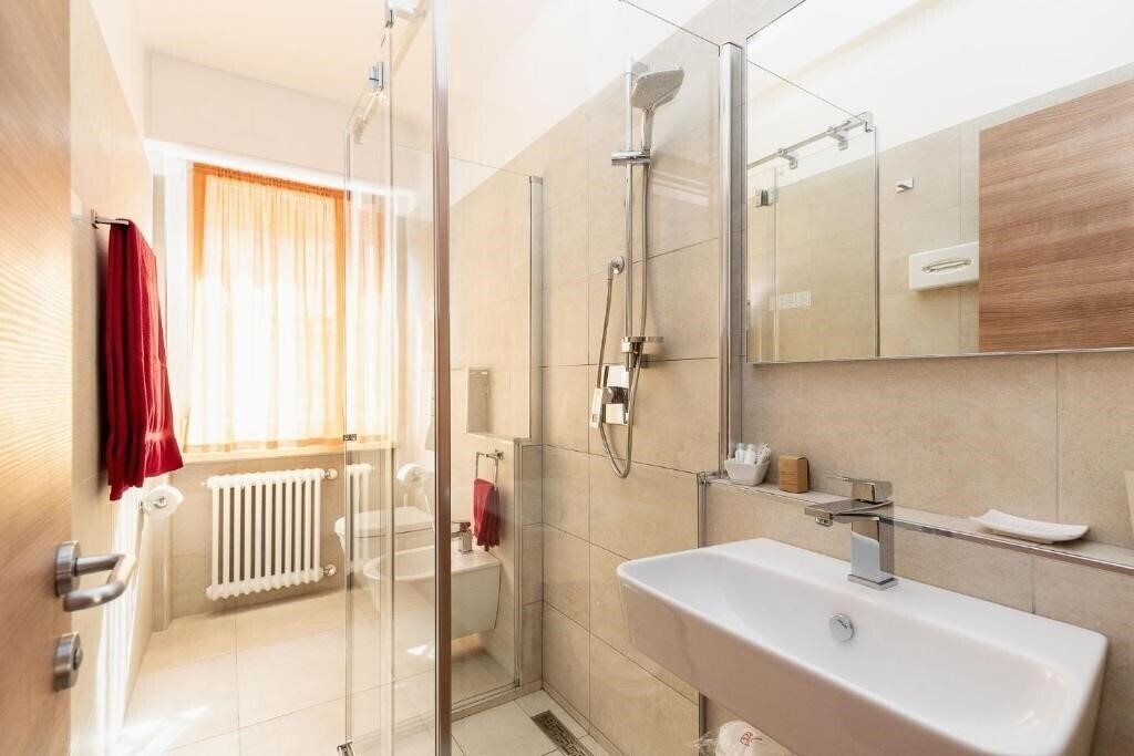 Фотографія Hotel Garni Ischia 3*
