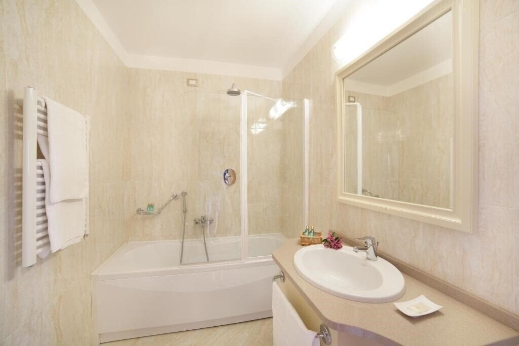 Фотографія Hotel Le Palme 4*