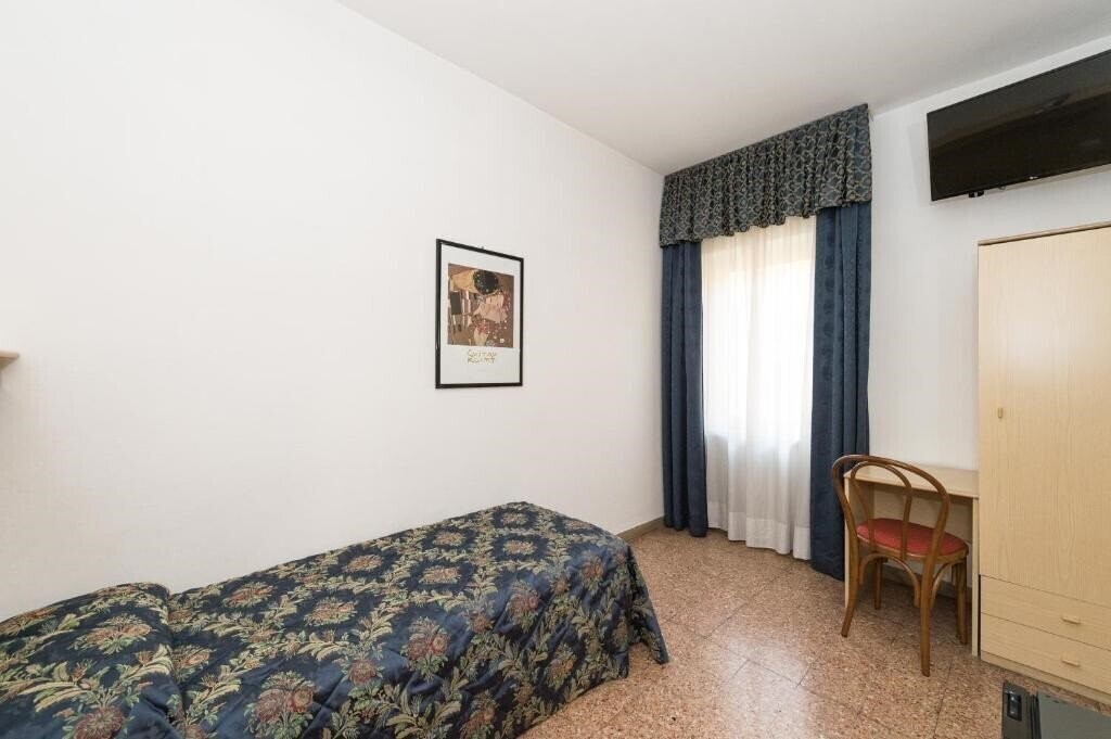 Готель Hotel Primo 3*