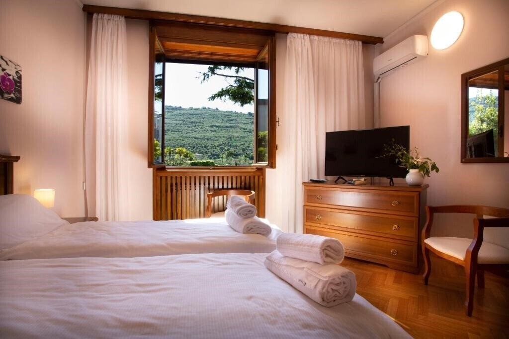 Фото Sun Lake Hotel 3*