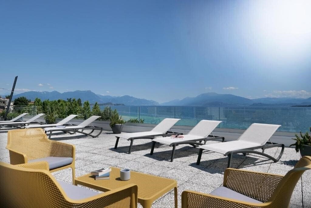 Отель Hotel Riviera (Desenzano) 3*