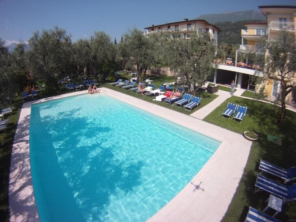 Готель Augusta (Malcesine) 3*