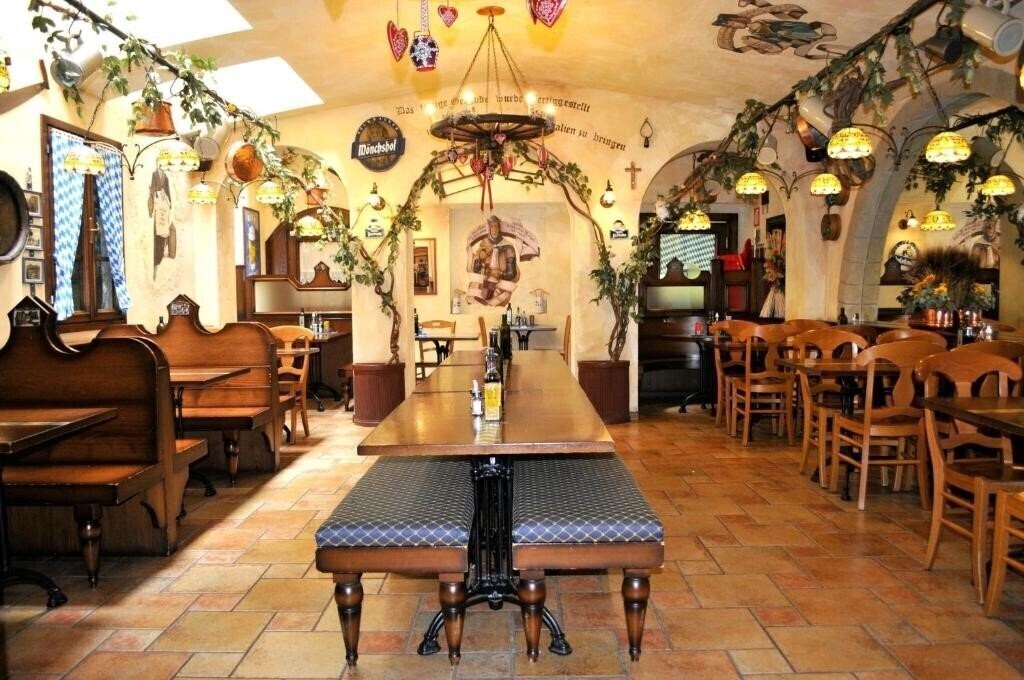 Фотографія Vittoria (Riva del Garda) 3*