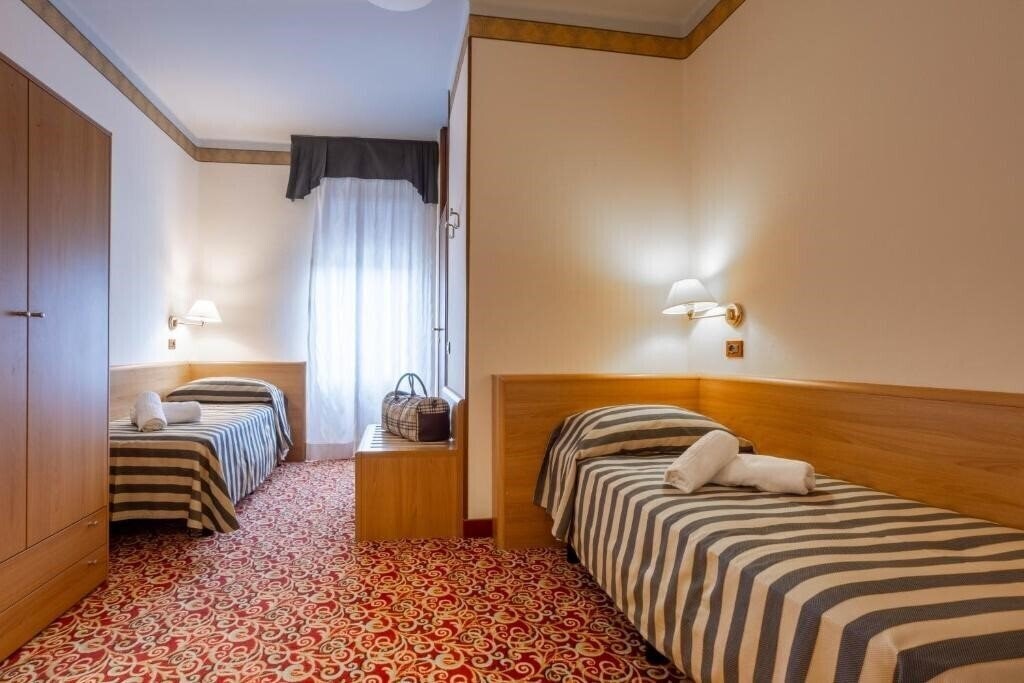 Изображение Hotel Giardinetto (Desenzano) 3*