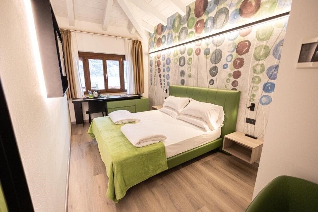 Фотографія Hotel Lago di Garda (Malcesine) 3*